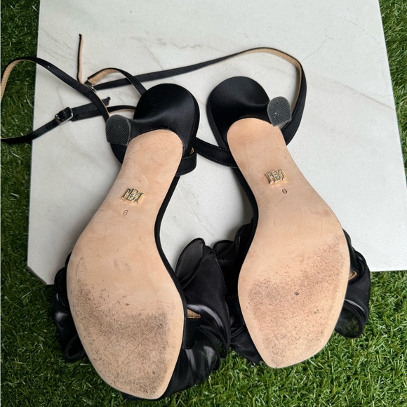 Badgley Mischka Nessie High Heel Sandals in black size 6 - Picture 13 of 13